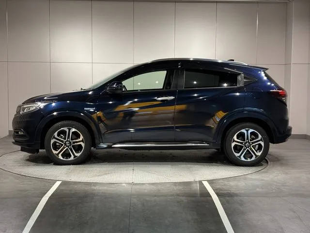 ヴェゼル　ハイブリッド（ホンダ）の車両写真