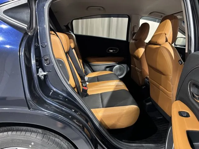 ヴェゼル　ハイブリッド（ホンダ）の車両写真