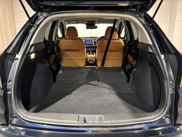 ヴェゼル　ハイブリッド（ホンダ）の車両写真