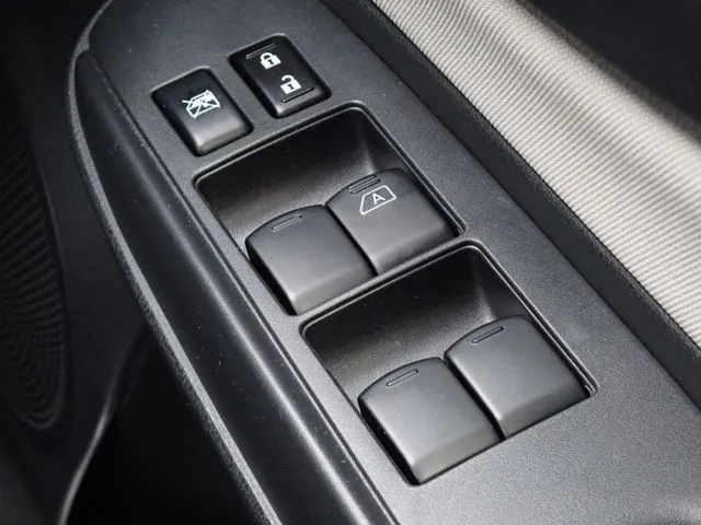 ノート（ニッサン）の車両写真