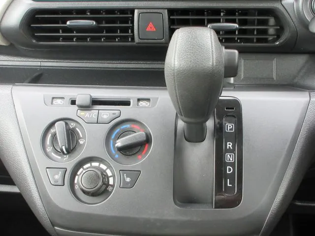 ｅＫワゴン　４ＷＤ（ミツビシ）の車両写真