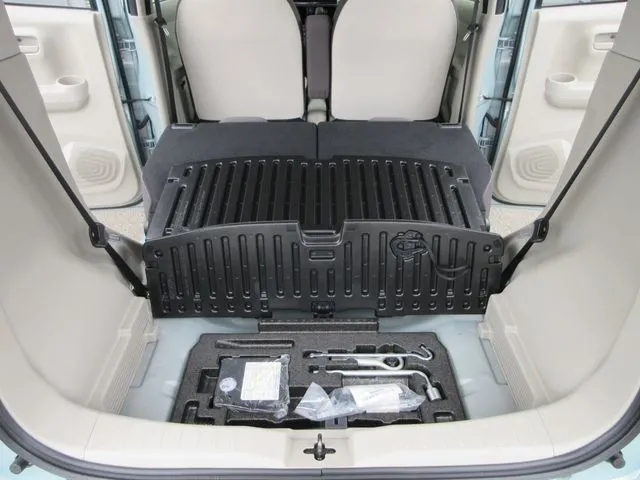 ｅＫワゴン　４ＷＤ（ミツビシ）の車両写真