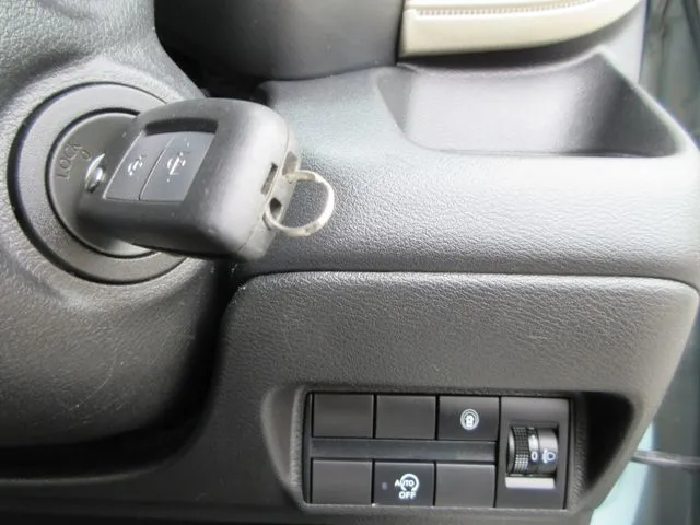 ｅＫワゴン　４ＷＤ（ミツビシ）の車両写真