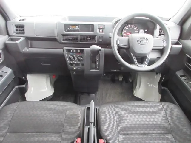 ハイゼットカーゴ　４ＷＤ（ダイハツ）の車両写真