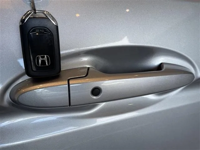 ホンダ　シャトル　ハイブリッド