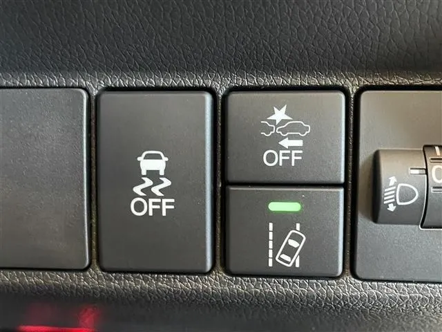 ホンダ　シャトル　ハイブリッド