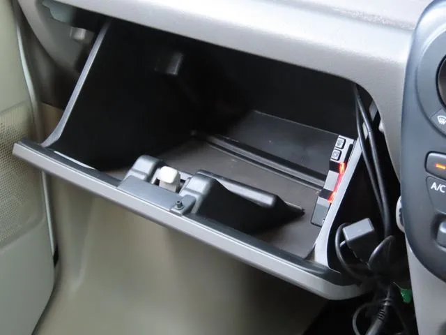 エブリイバン（スズキ）の車両写真