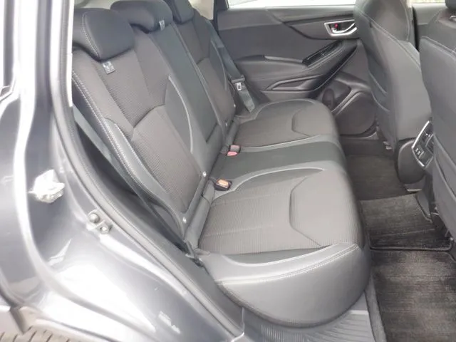 フォレスター(スバル)の車両写真