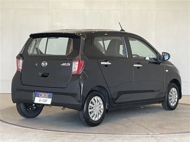 ダイハツ　ミラ　イース