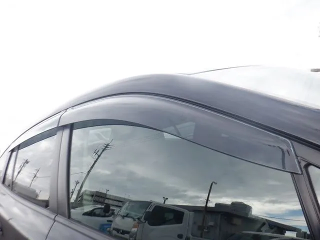 ＳＵＢＡＲＵ　ＸＶ（スバル）の車両写真