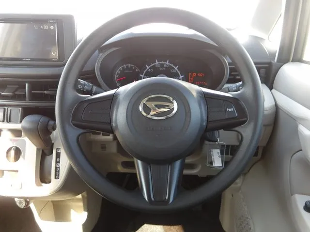 ダイハツ ムーヴ