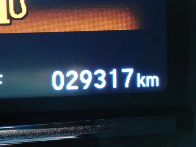 シャトル　ハイブリッド（ホンダ）の車両写真