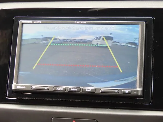 ホンダ　フィット　ｅ：ＨＥＶ