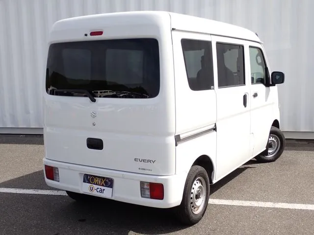 スズキ　エブリイバン