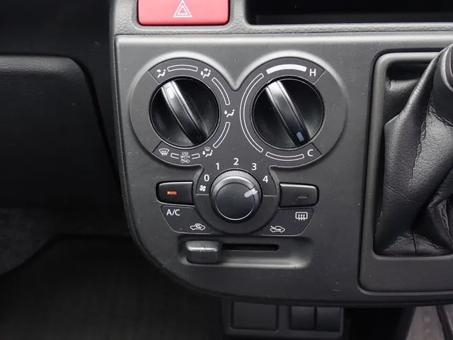 アルト（スズキ）の車両写真