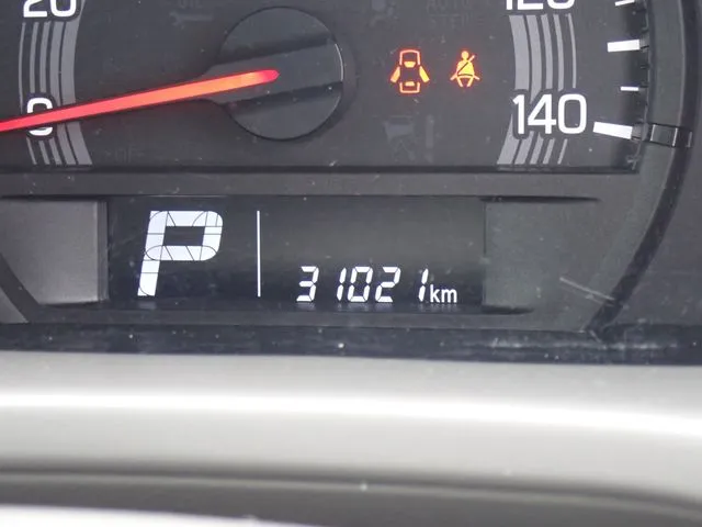 エブリイバン（スズキ）の車両写真