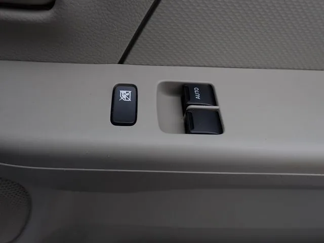 エブリイバン（スズキ）の車両写真
