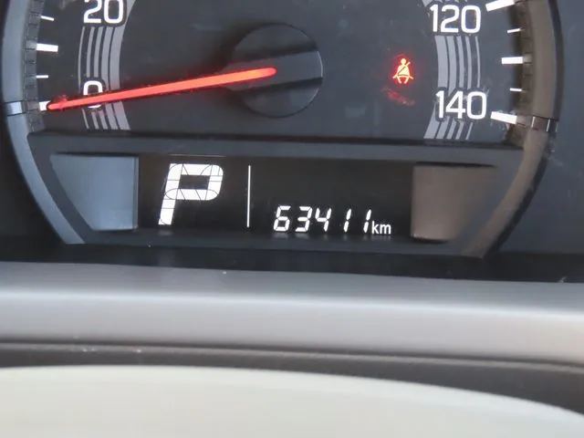 エブリイバン（スズキ）の車両写真