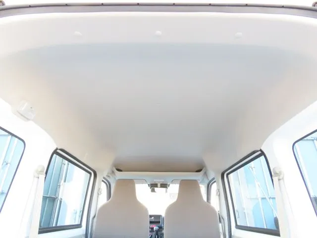 エブリイバン（スズキ）の車両写真