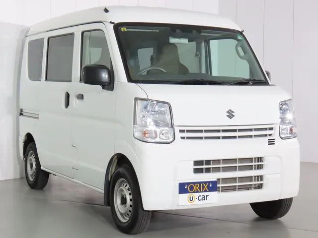 エブリイバン（スズキ）の車両写真