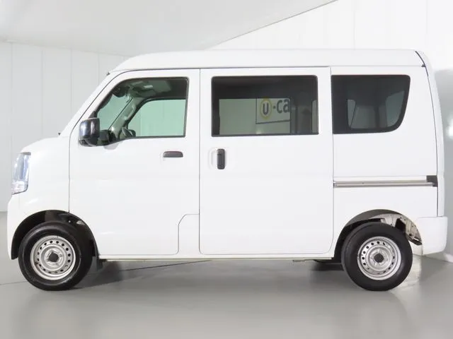 エブリイバン（スズキ）の車両写真