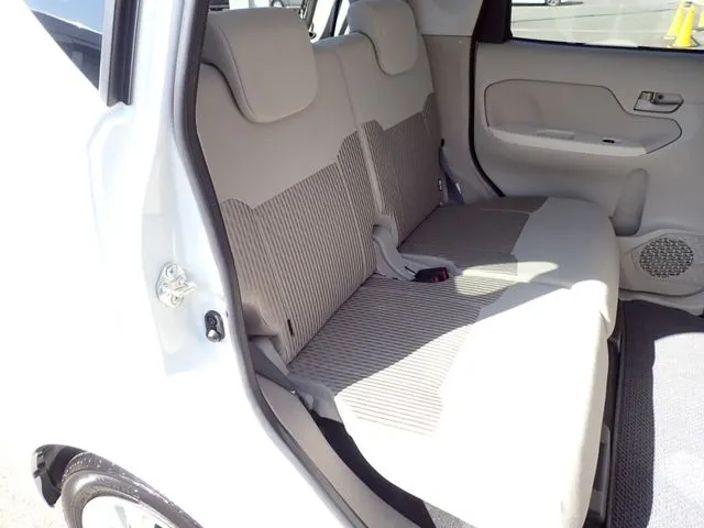 ムーヴ(ダイハツ)の車両写真