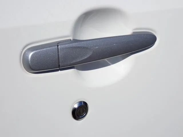 ムーヴ(ダイハツ)の車両写真