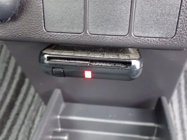 ダイハツ　ミラ　イース