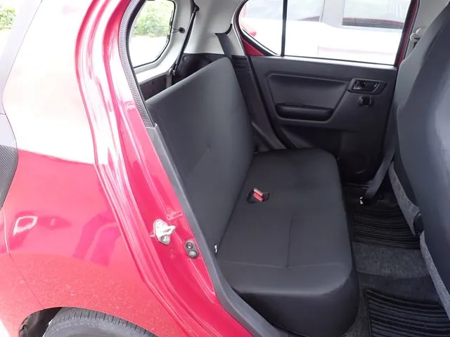 ダイハツ　ミラ　イース