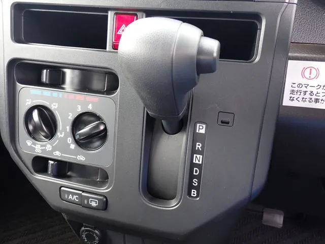 ダイハツ トール