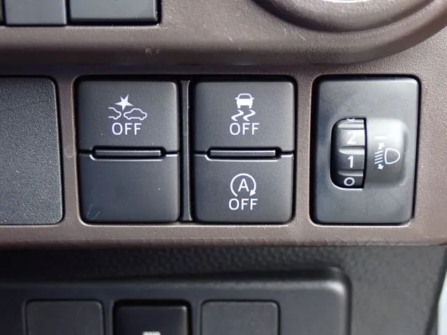 ダイハツ トール