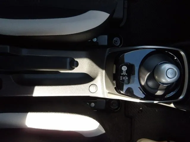 ノート（ニッサン）の車両写真