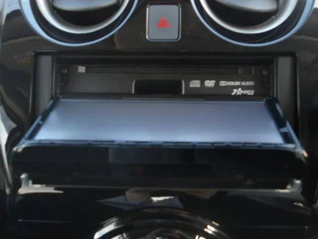 ノート（ニッサン）の車両写真