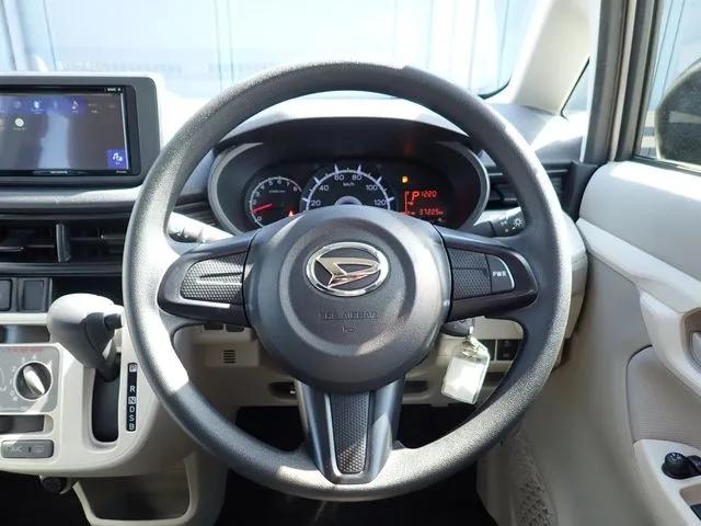 ムーヴ（ダイハツ）の車両写真