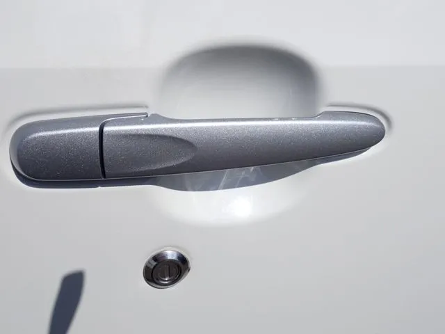 ムーヴ（ダイハツ）の車両写真