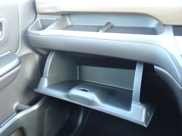 フリード　ハイブリッド（ホンダ）の車両写真