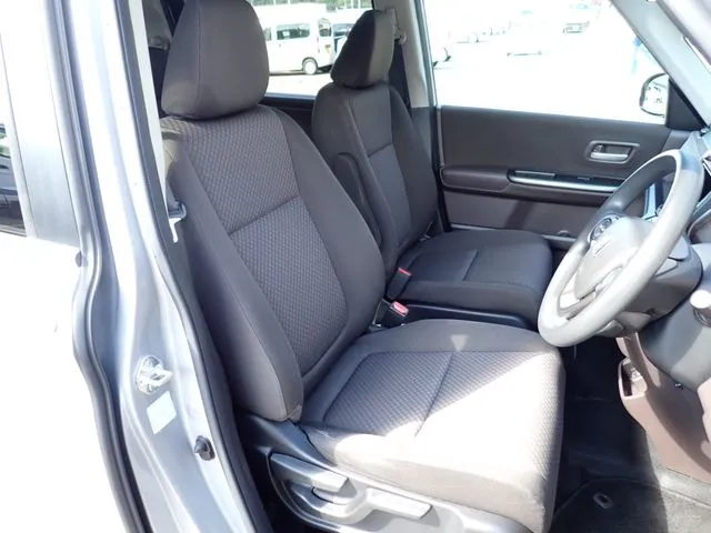 フリード　ハイブリッド（ホンダ）の車両写真