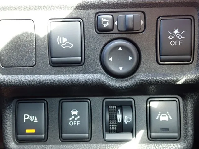 ノート（ニッサン）の車両写真