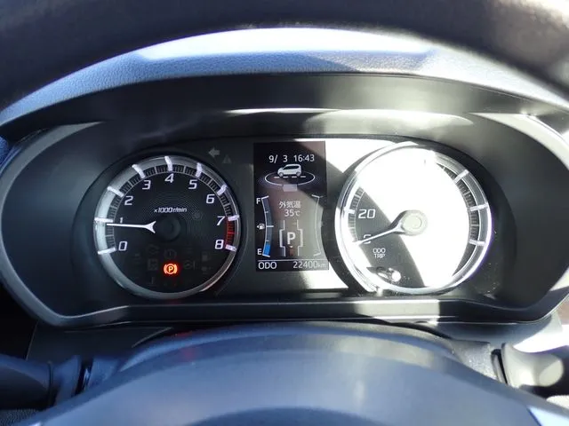 ムーヴ カスタム(ダイハツ)の車両写真