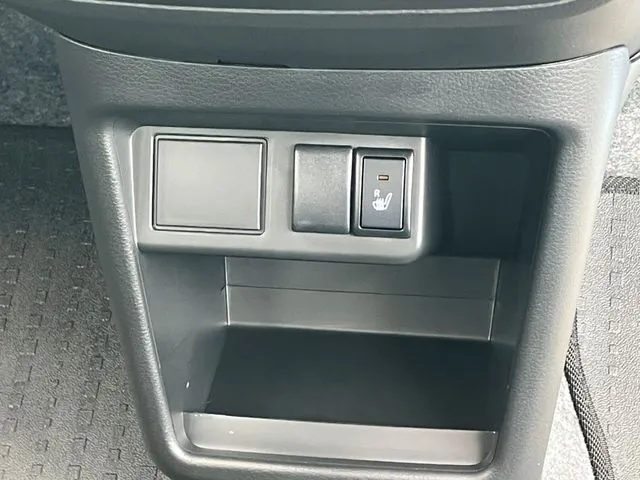 アルト　４ＷＤ（スズキ）の車両写真