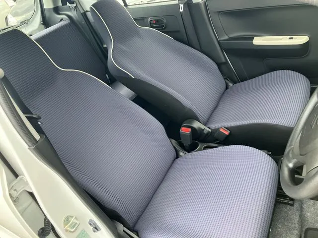 アルト　４ＷＤ（スズキ）の車両写真