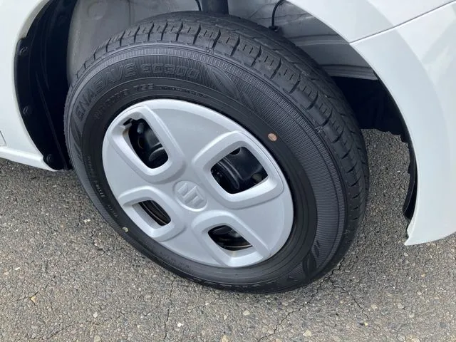 アルト　４ＷＤ（スズキ）の車両写真