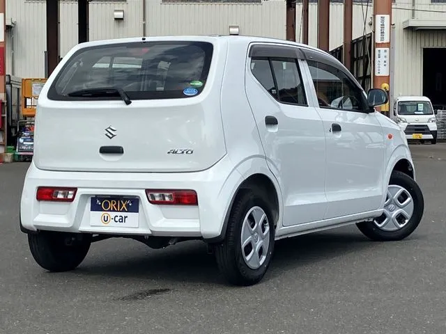 アルト　４ＷＤ（スズキ）の車両写真