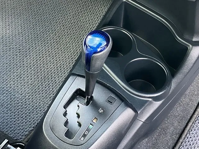 トヨタ　アクア