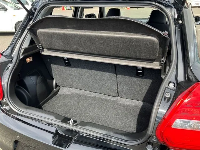 スズキ スイフト 4WD