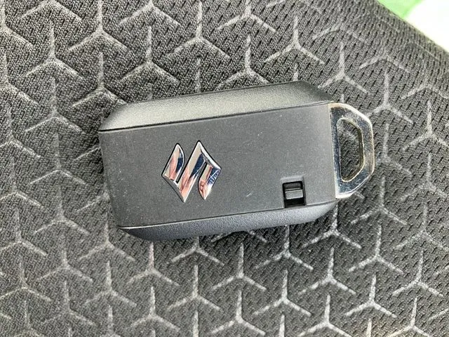 スズキ スイフト 4WD