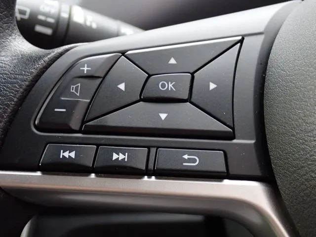 ニッサン セレナ Sハイブリッド