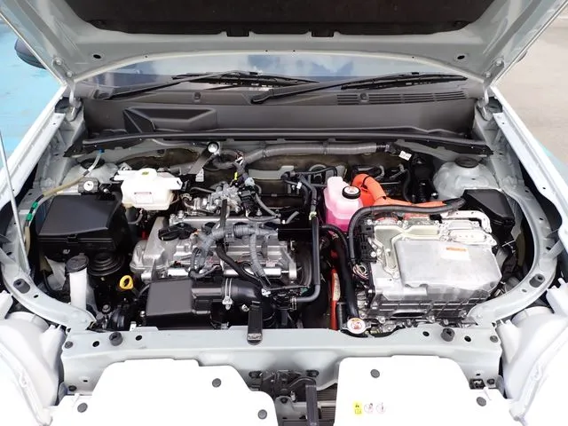 トヨタ　プロボックスバン　ハイブリッド