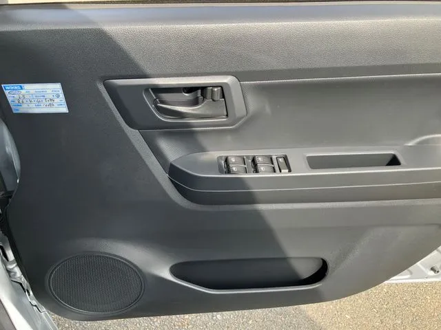 ダイハツ ミラ イース