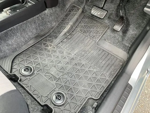 ダイハツ ミラ イース